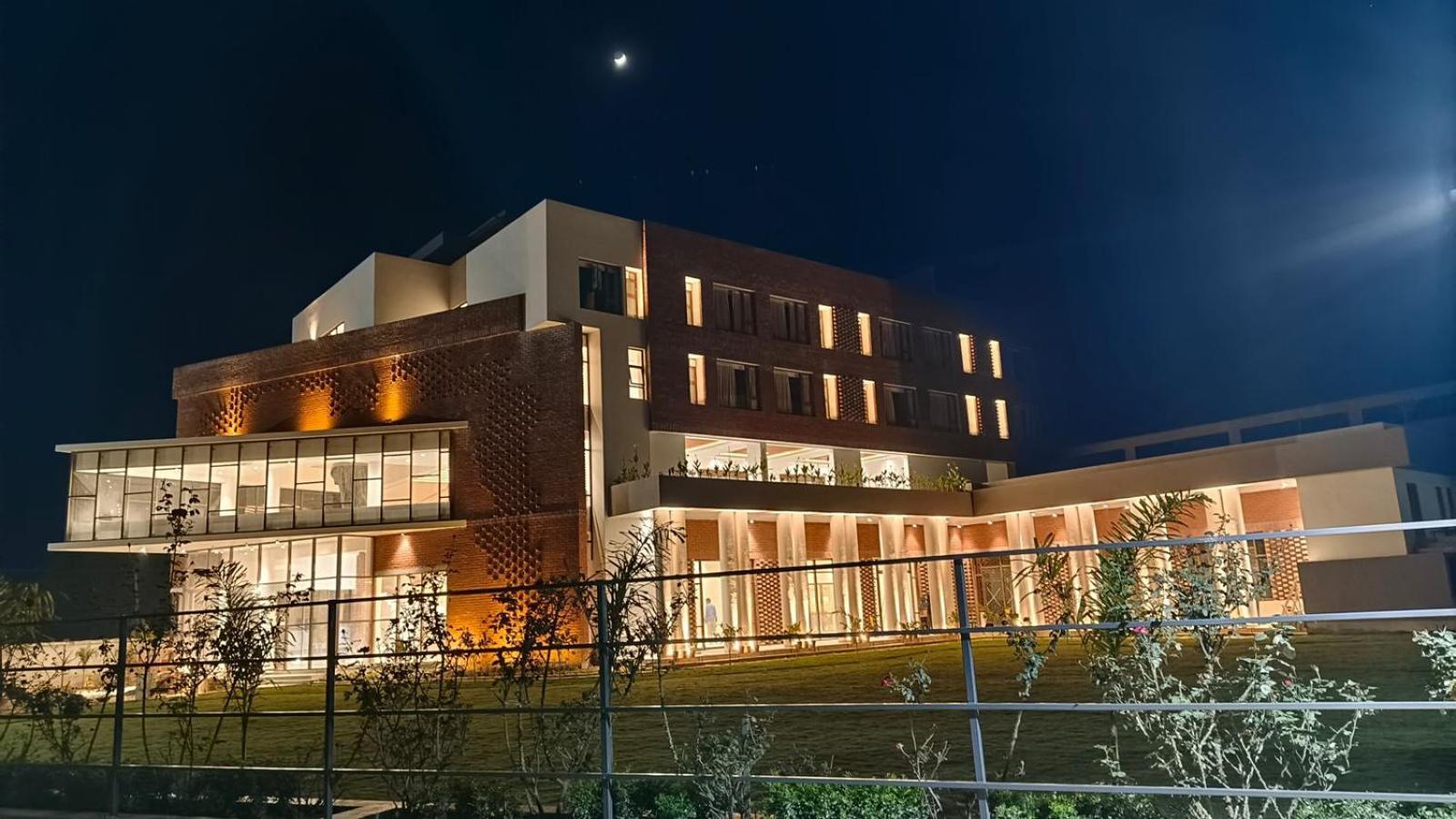 Shānti Niketan The Pearl Club Resort מראה חיצוני תמונה