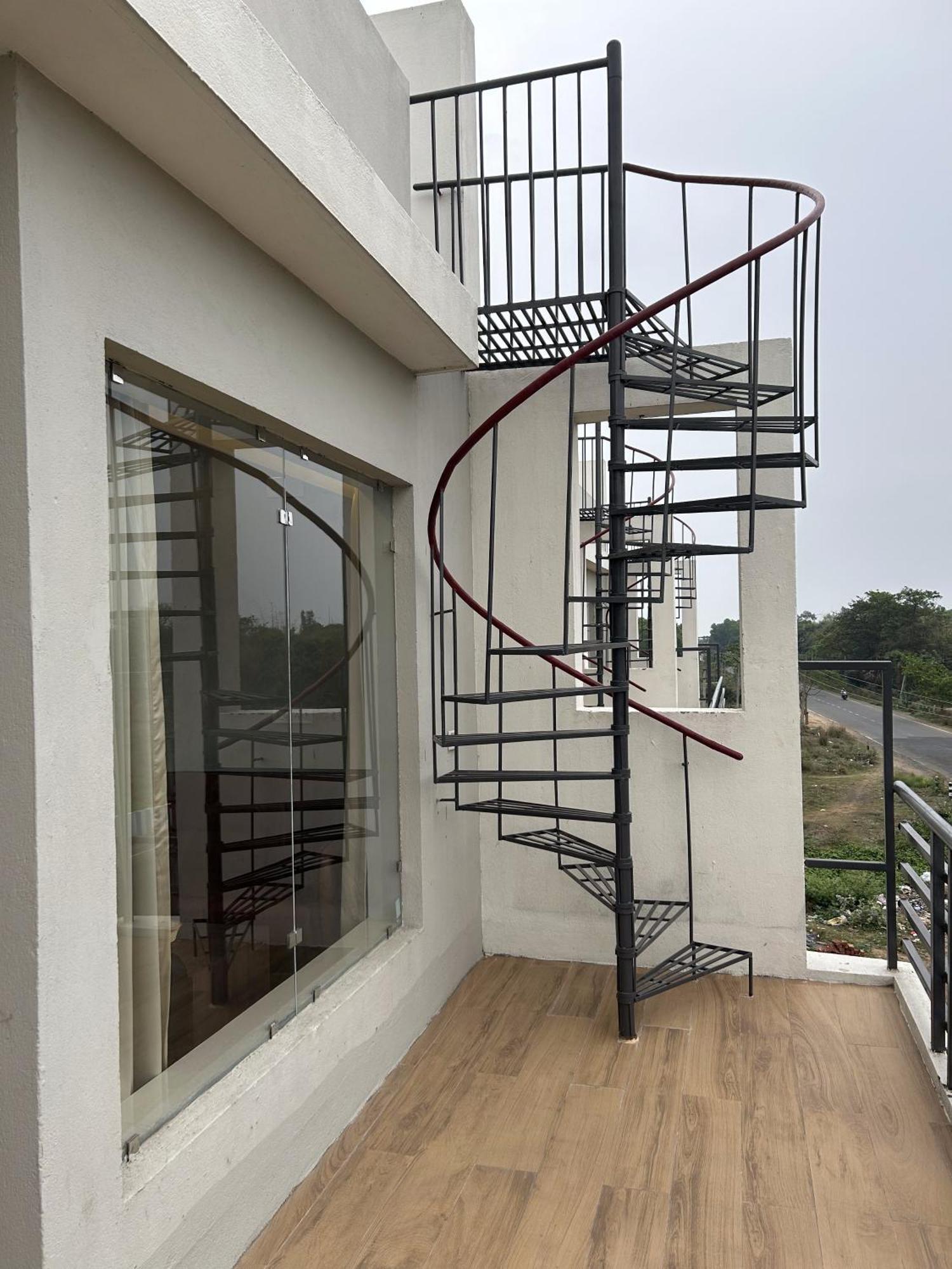 Shānti Niketan The Pearl Club Resort מראה חיצוני תמונה