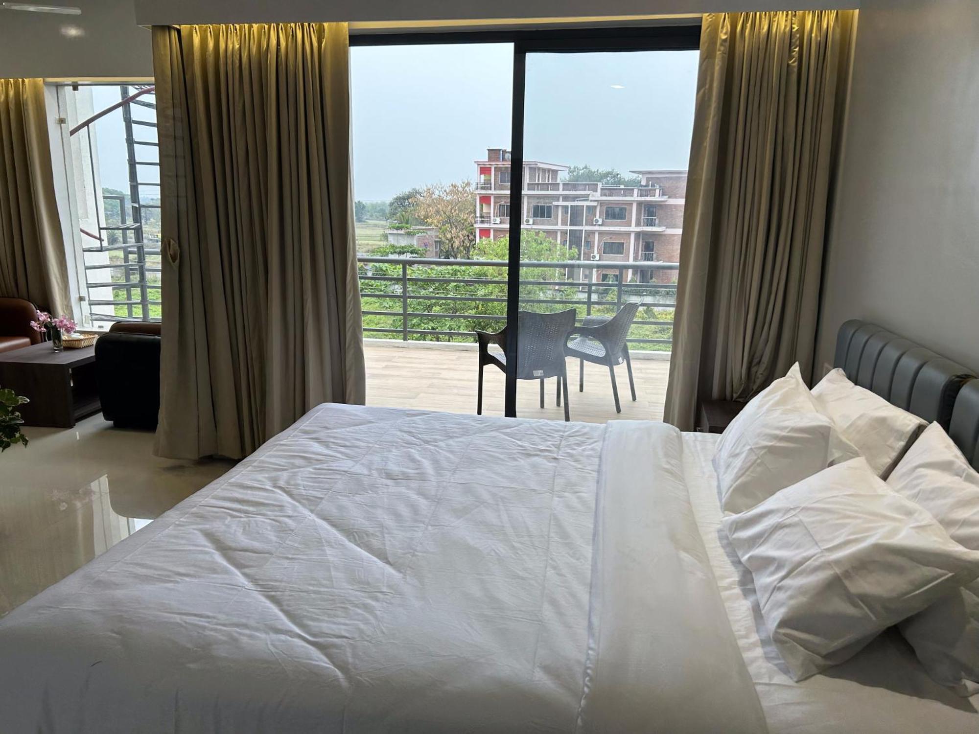 Shānti Niketan The Pearl Club Resort מראה חיצוני תמונה